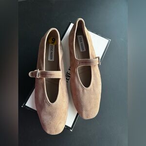 Steve Madden Brown Mary Jane Flats